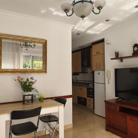 Torremolinos Beach Apartment Екстер'єр фото